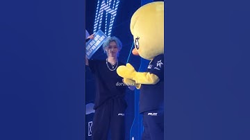 [스트레이키즈 필릭스] 뽁아리와 용복이 작별인사 #felix
