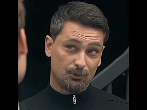 عسلللل هالشايب غريب في المرآة أمير خان  