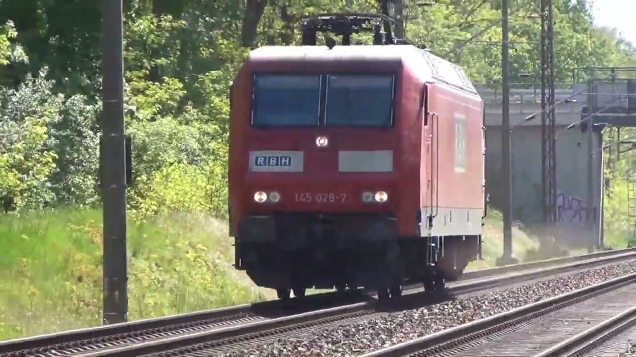 RBH 145 028 7 solo on its way to Berlin  #rbh #145 #trainspotting