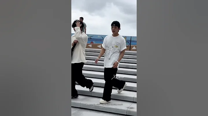 Joshua with Seungkwan #seventeen #joshua #seungkwan #shorts #fyp