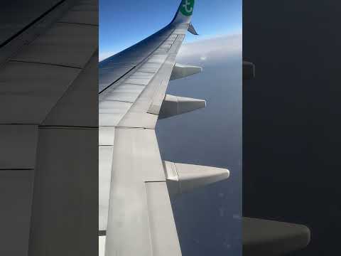من الطائرة إلى سوريا الحبيبة بعد غياب طويل ثمان سنوات عدنا ياسوريا