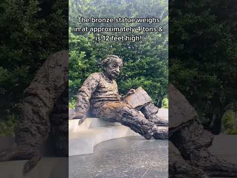 Βίντεο: Μνημείο Albert Einstein στην Ουάσιγκτον DC
