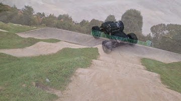 frontflipping backflipping arrma notorious #rcbasher #rc #backflip #arrma #rccars #m2c #airtime