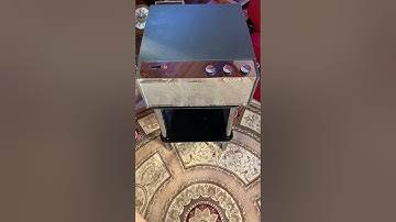 HMV 2006 Record Player