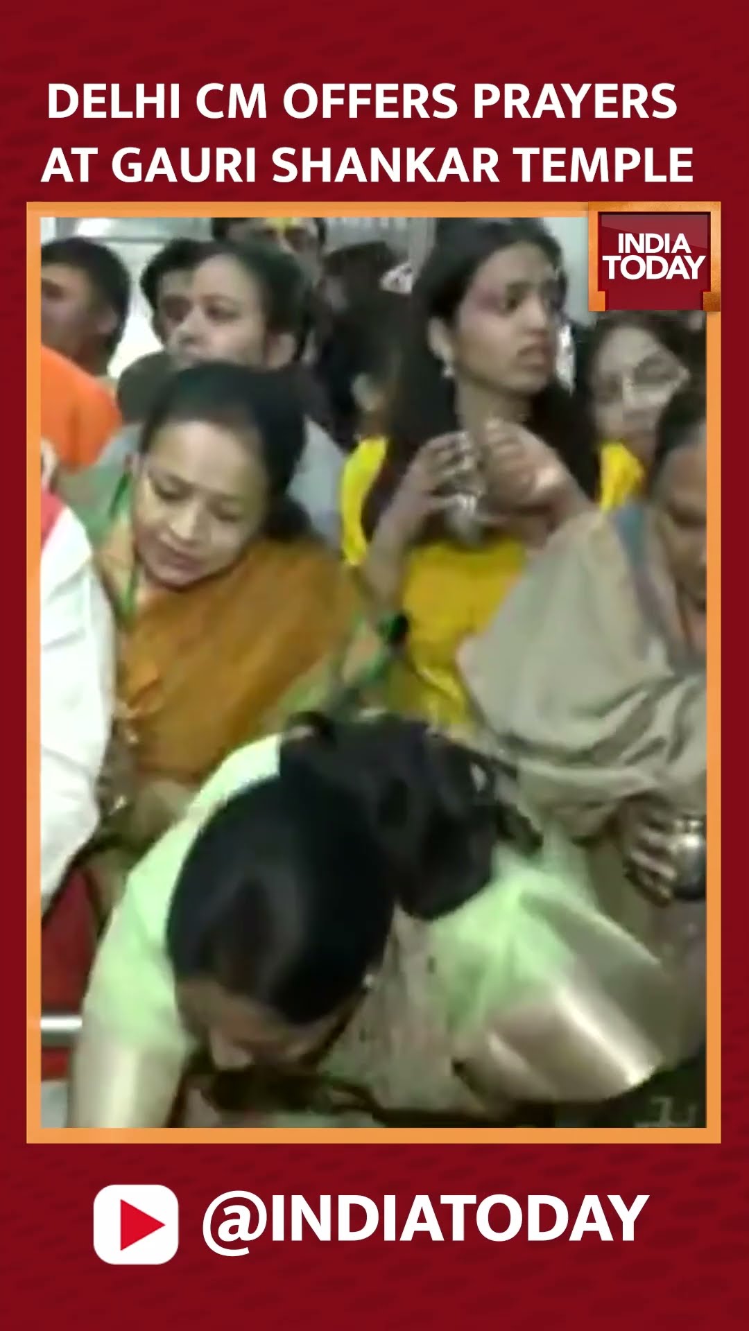 Delhi CM Rekha Gupta Offers Prayers At Gauri Shankar Temple #mahashivratri #rekhagupta #delhicm