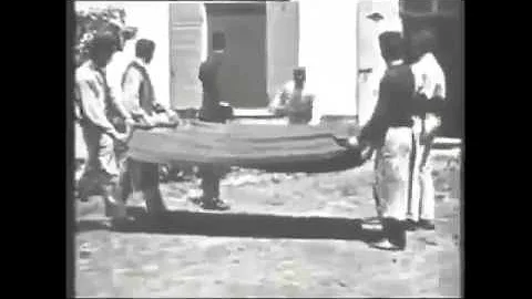 Como foram gravados os filmes dos irmãos Lumière lançados na primeira sessão pública de cinema da história?
