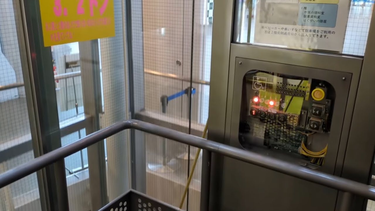 【色んな部分が透けてる】スリーエム仙台市科学館のエレベーター