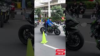 NINJA H2 and H2R are similar but not the same #automobile #h2r #h2