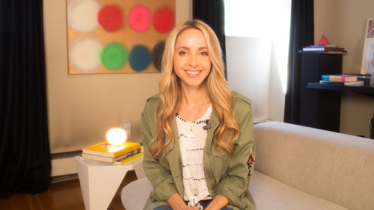 【beautiful woman telling the truth】警告！！ How to tell the truth - YouTube