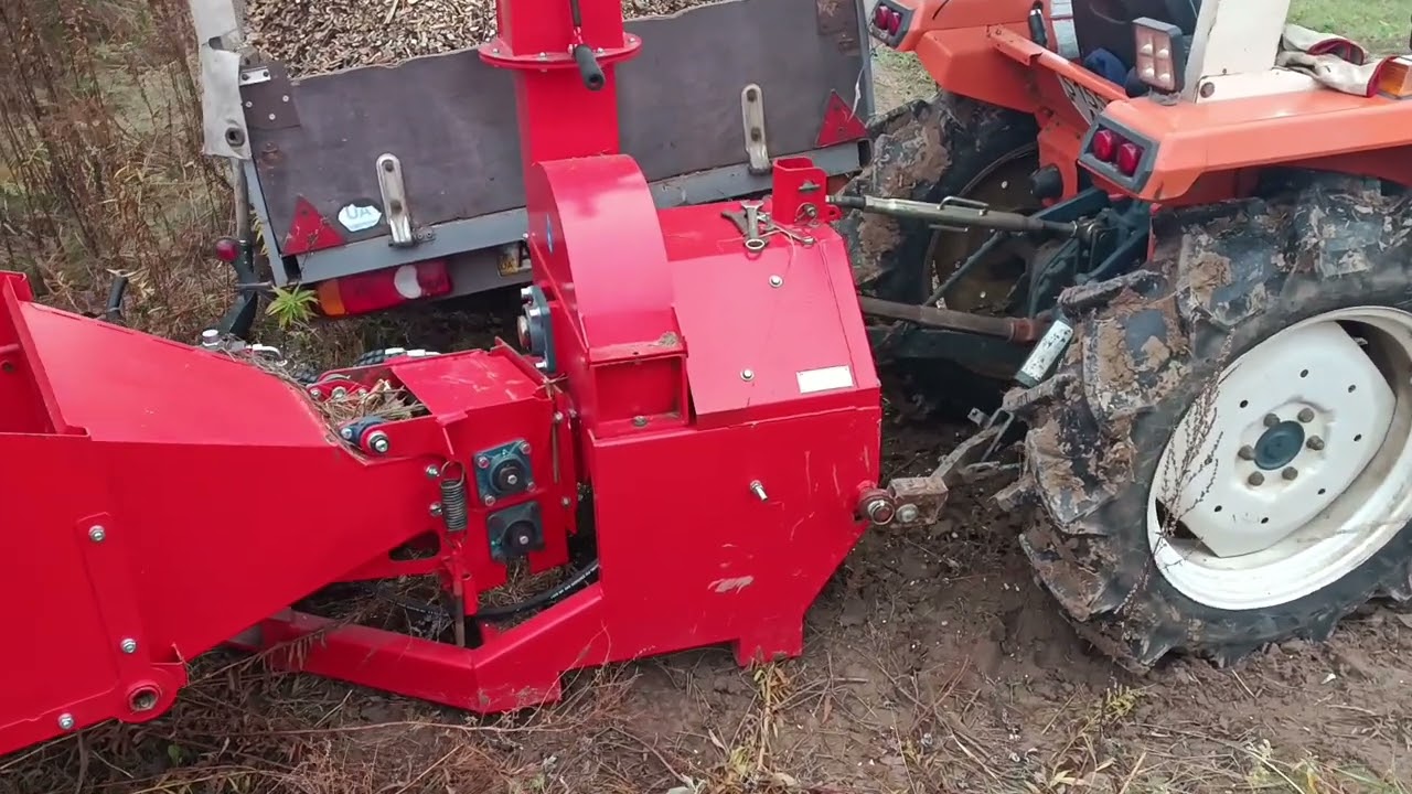 Огляд роботи щепоріза  Shkiv4M130TR PRO