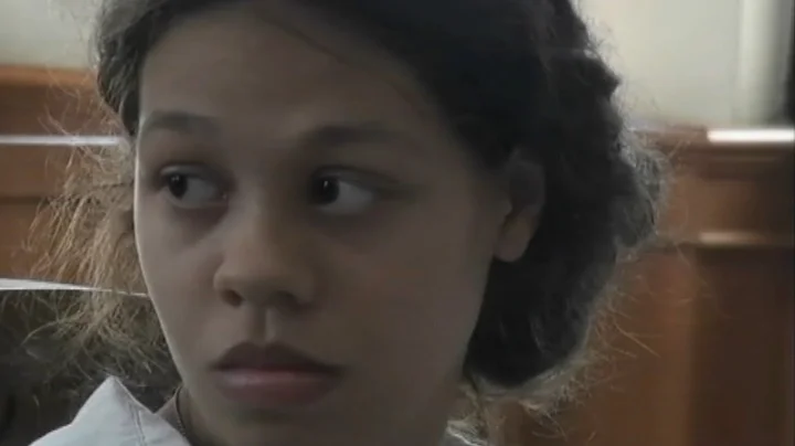 Heather Mack's family pleads for her to stay in pr...