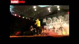 iSmaiL YK - Tarinam (BayBurT Konseri 2010) Resimi