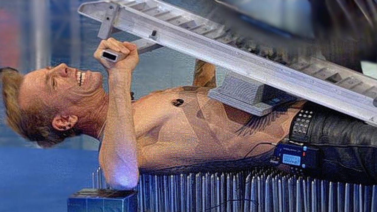 разрубание арбуза. крис уолтон. аянна уильямс (ayanna williams),. мировой рекорд по выпячиванию глаз. мировой ркконд по не морганию.