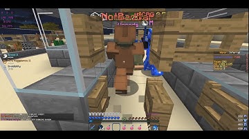 USING A FAKE PET TO INVIS RAID A TRAPPING FACTION... *RAIDABLE* | Minecraft HCF