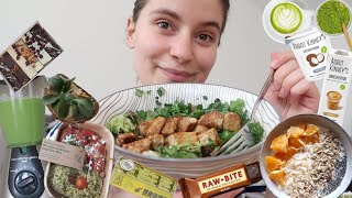 Bir Haftada Neler Yiyorum? Sağlıklı Beslenme Rutinim -Salatalar, Yeşil Smoothie, Matcha 🍵