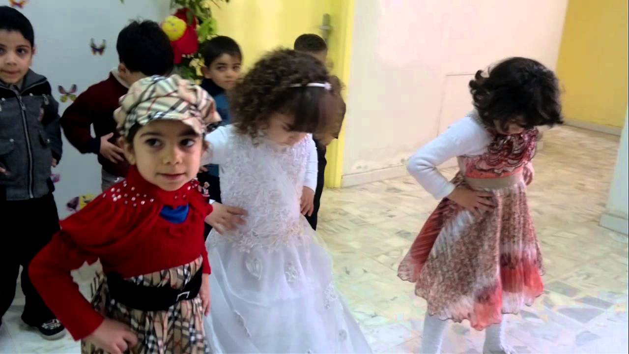 طيري يا عصفورة