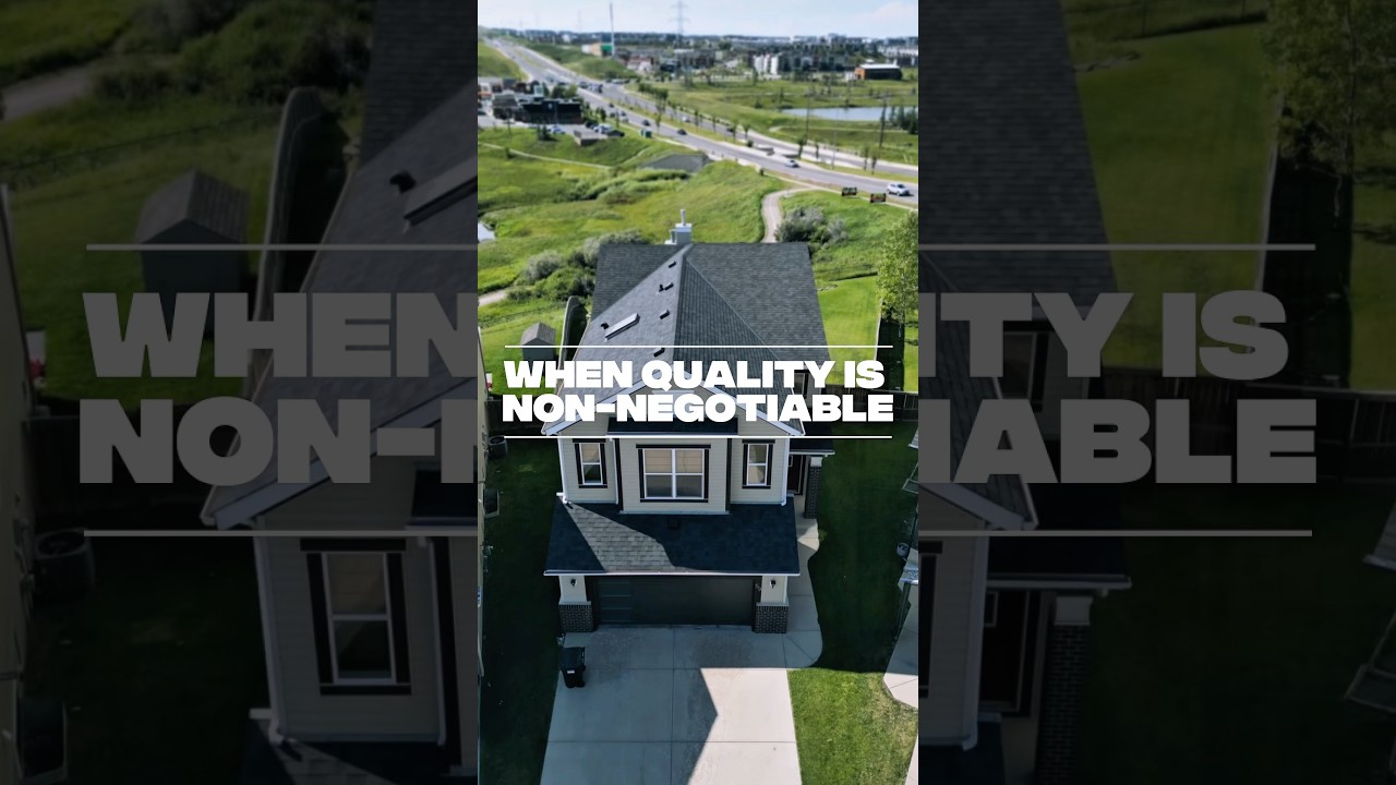 Quality you can’t miss, a rebuilt roof from the deck up. 🔨🏠