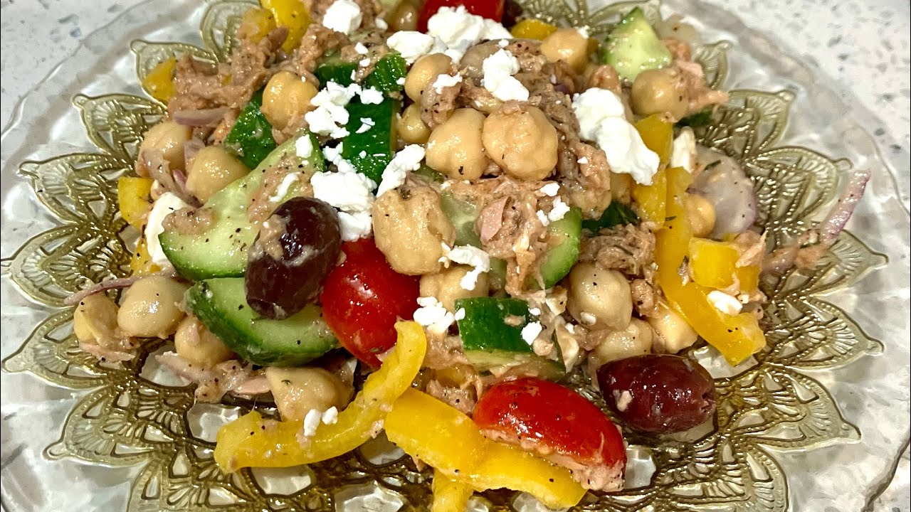 Healthy & Delicious Greek Salad 