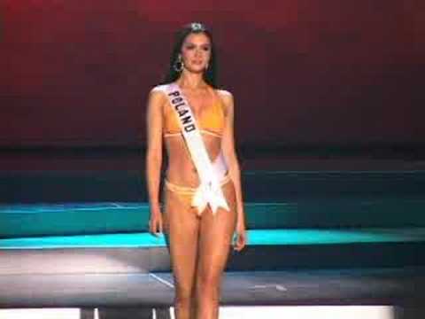 Poland - Miss Universe 2008 Presentation - Swimsuit