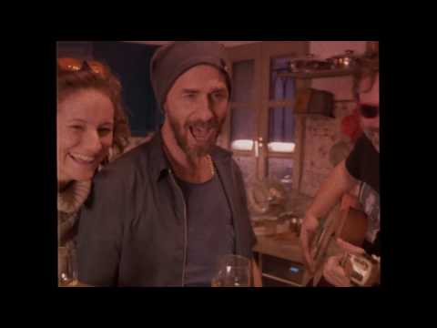 Tom Poisson — Déjà loin - TOM POISSON - Clip officiel