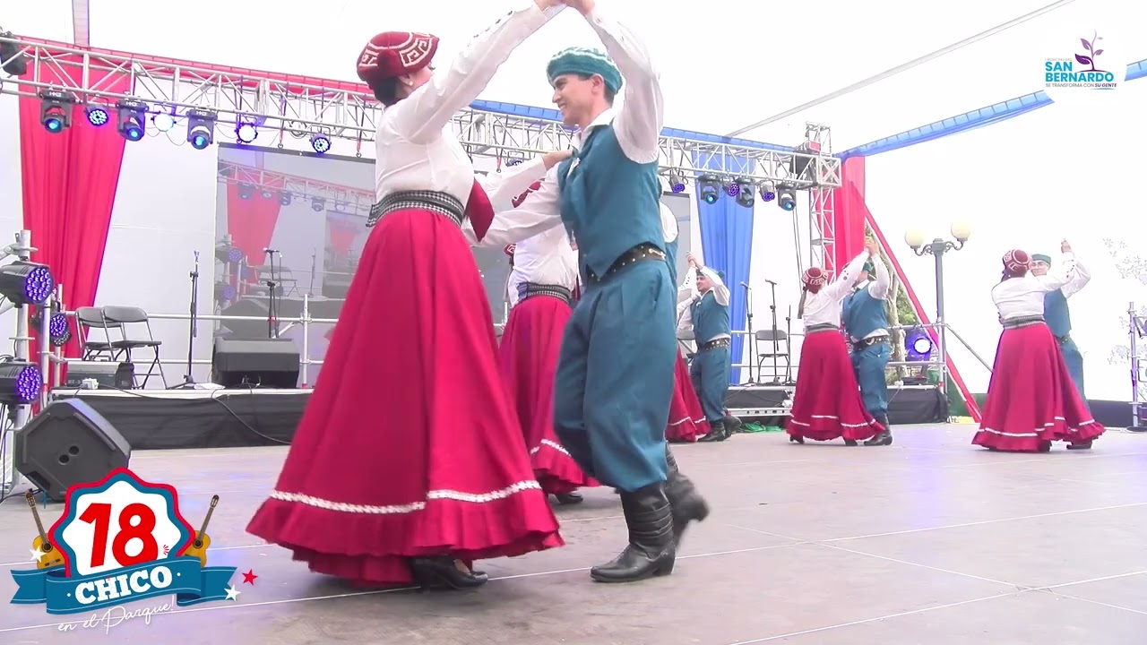 Senderos de Chile en el 18 Chico en el parque