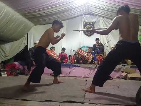 Mengerikan Demontrasi Ijen Pencak Silat Banjir Darah - Padepokan Kararangge