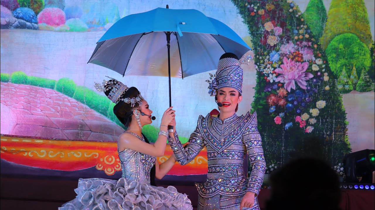 แบงค์🤍ปอย เล่นกันกลางสายฝนไปเลย เอ็นดูพระเอกเป็นห่วงน้องจะเปิดเทอมแล้ว เดี๋ยวไม่สบาย เอาร่มมากางให้