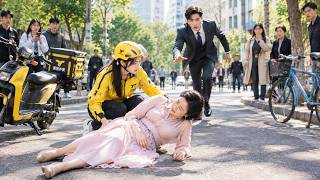 She saves a rich lady,who marries,her CEO son!Her worry-free life begins!