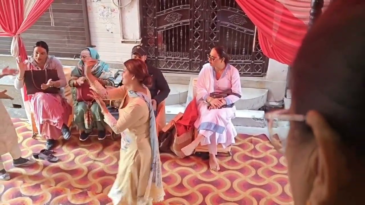 Bua or Fufaji ko looth liya #wedding #minivlog #familyvlog #kinnaro ki maang