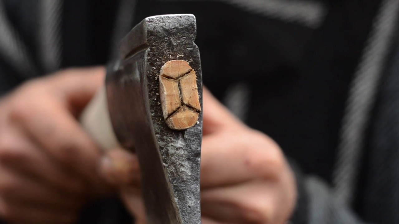 Finnish collared axe restoration