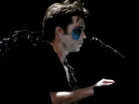 Rufus Wainwright Give Me What I Want 12/15/2010