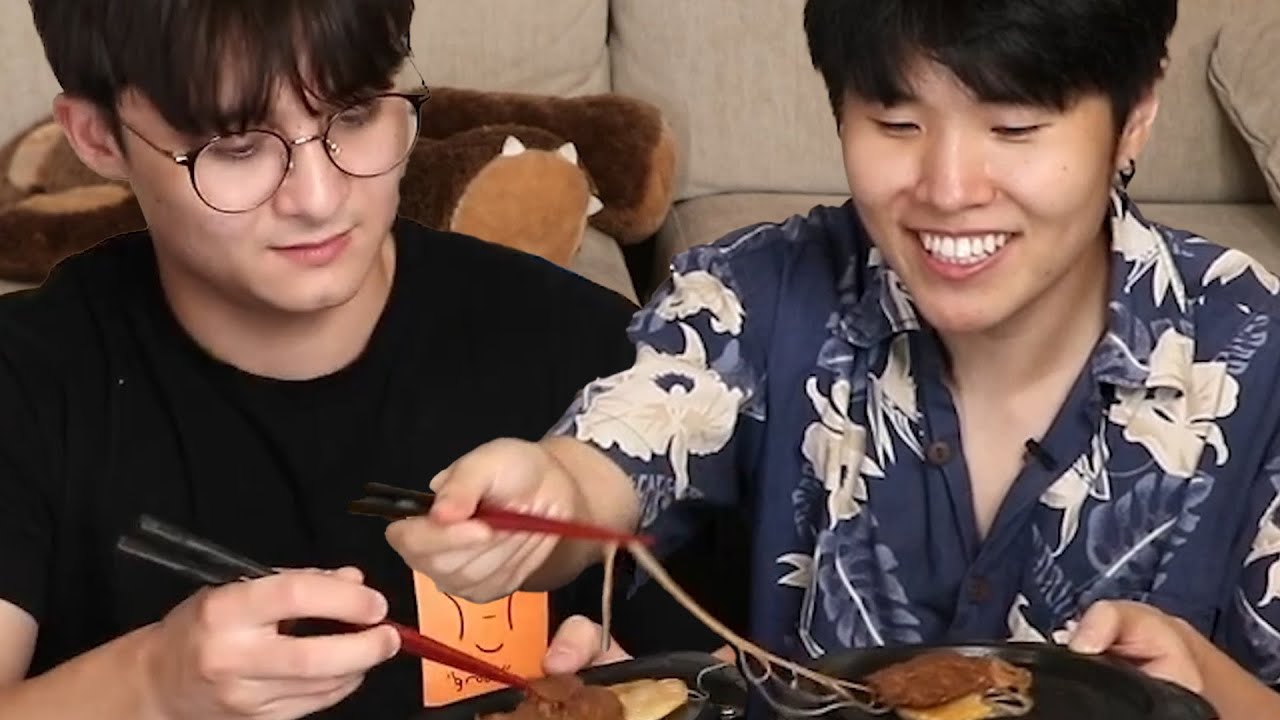 Rating Self Heating Hot Pot w/ Michael Reeves, Kkatamina and Yvonne