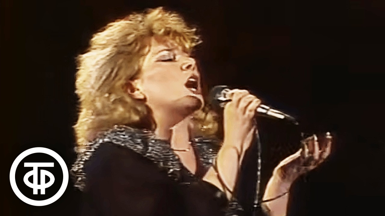 Галина Базаркина исполняет пародии на Толкунову, Брегвадзе, Ротару и Пугачеву (1990)