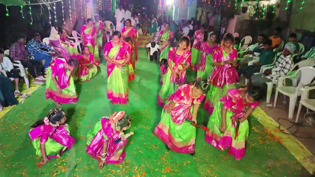 Shankranti Vachindi Thumeda Saradalu thechinde. 😍|| anil padarthi || 9553010797 || DJ KOLATAM ||