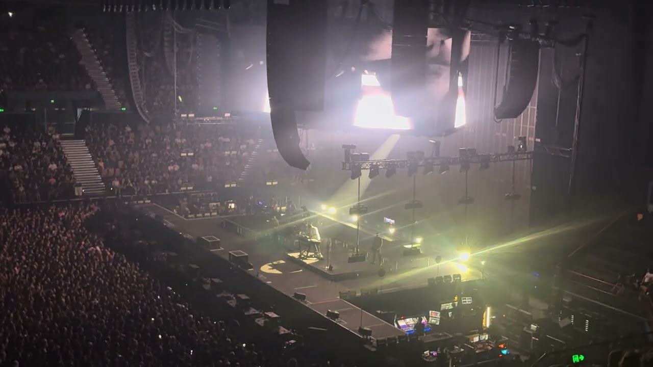 Linken park World tour in Brisbane 3