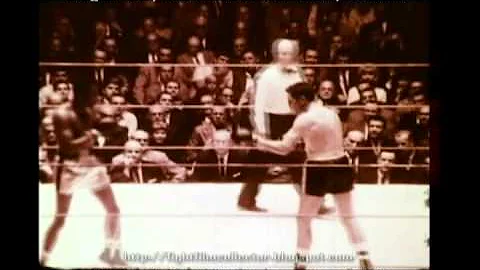 Sugar Ray Robinson -vs- Joey Archer 11/10/65 (16mm...