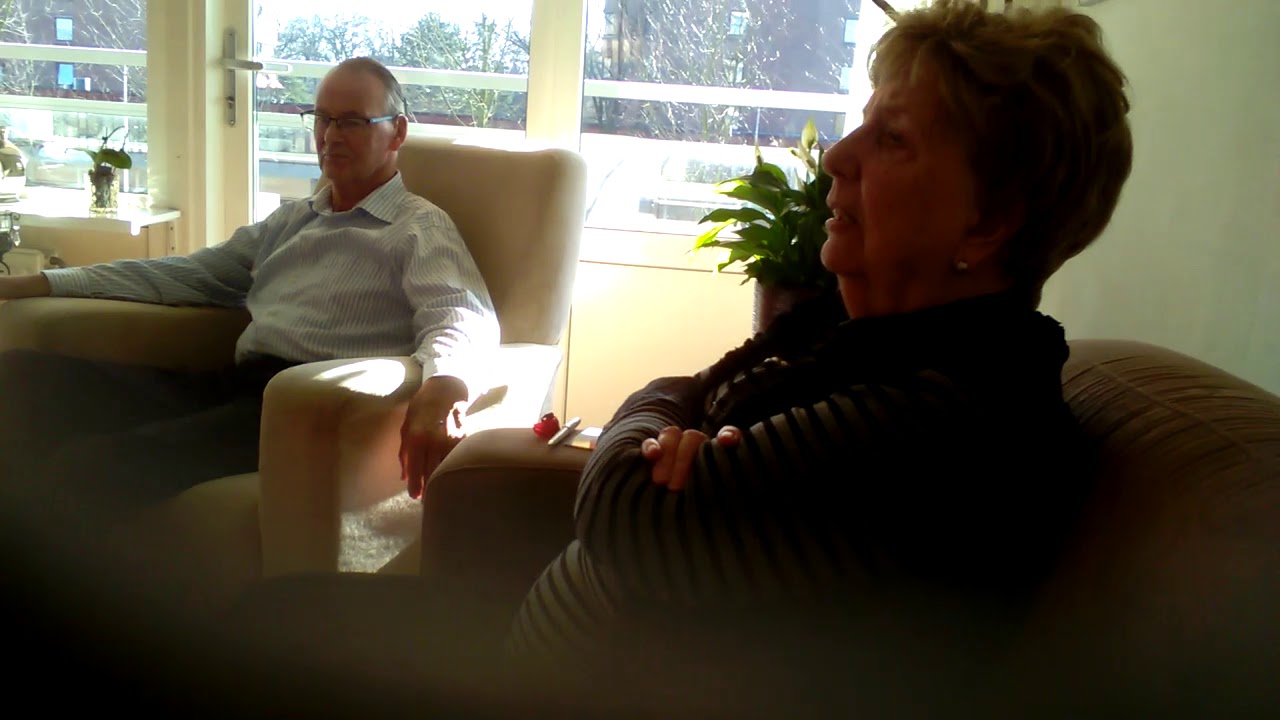 Bij opa en oma - YouTube