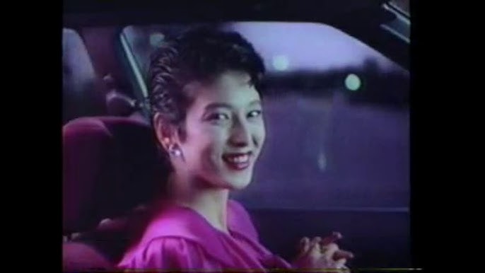 Bodibildingchi ayollarning kurashi haqida porno video