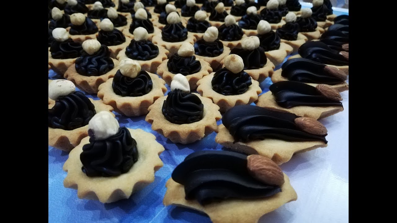 التارت #المينى تارت # مينى تارت بحشو الجناش بجد حكاااااااااية وطعمة تحفة