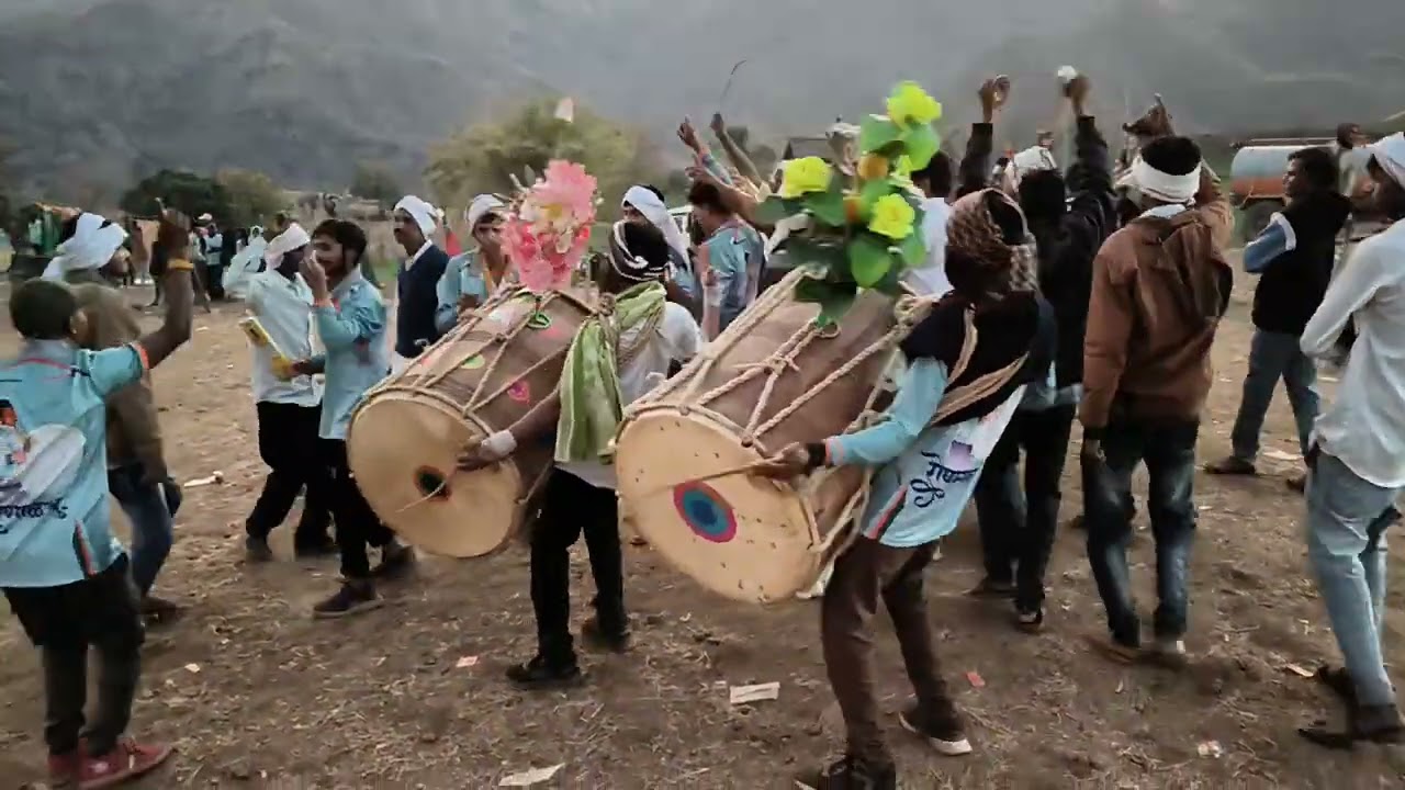 बोरी होळी= रोषमाळ ढोलची एक शुभ सकाळ!