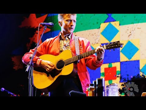 Tyler Childers Announces