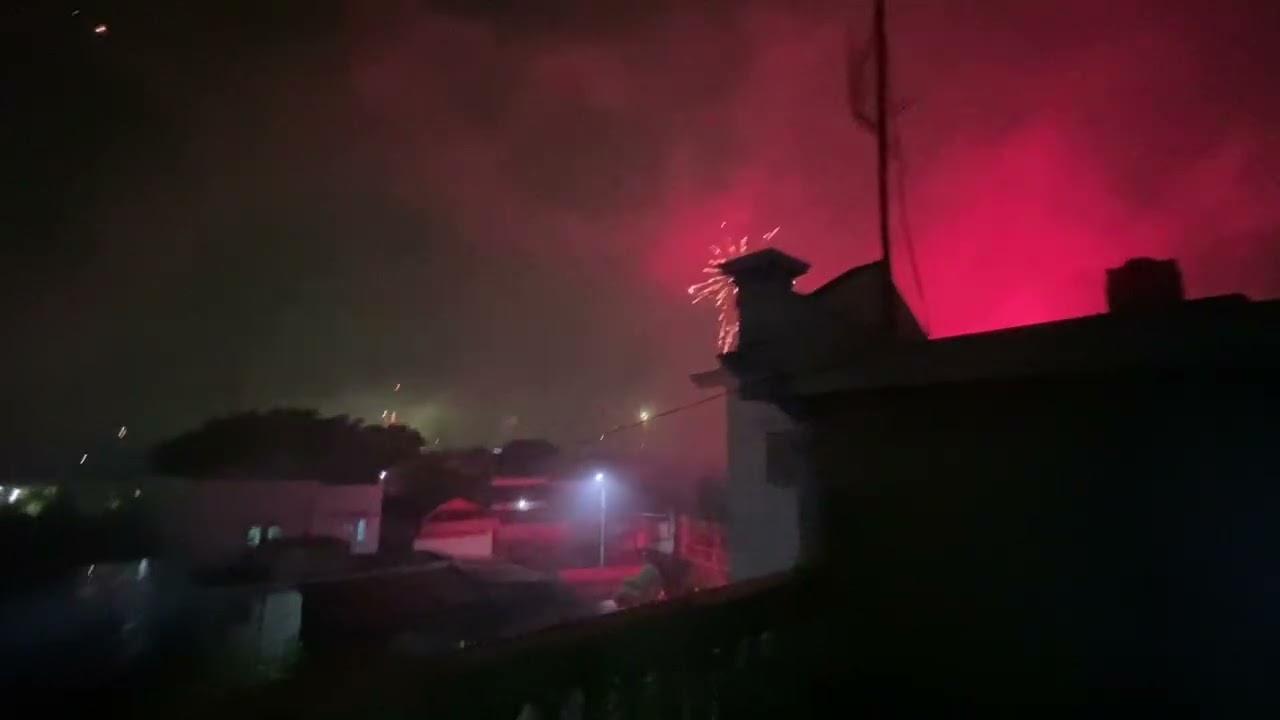 Giao thừa 2026 quá rực rỡ