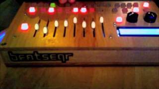 Beatseqr beat-tweaker inna dub garage stylee