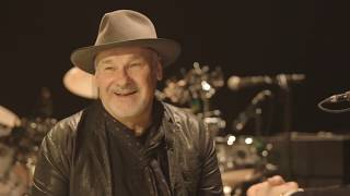 Video thumbnail of "Paul Carrack - Life Stories with Des Tong"