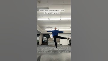 OK BUT WHY WERE THE TURNS LOWKEY GOOD🤭- #dance #dancing #shorts #ellahperry #feed #airport #dancer