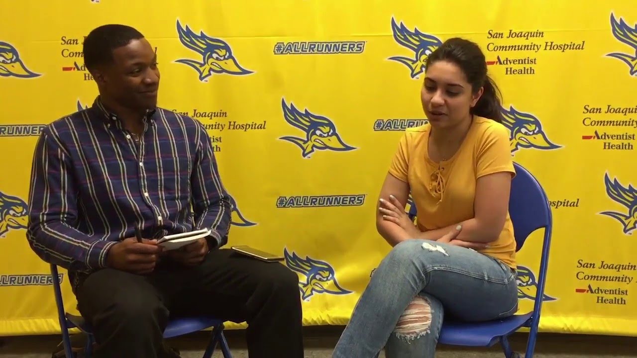 Interview with Alessia Cara at Runner Nights