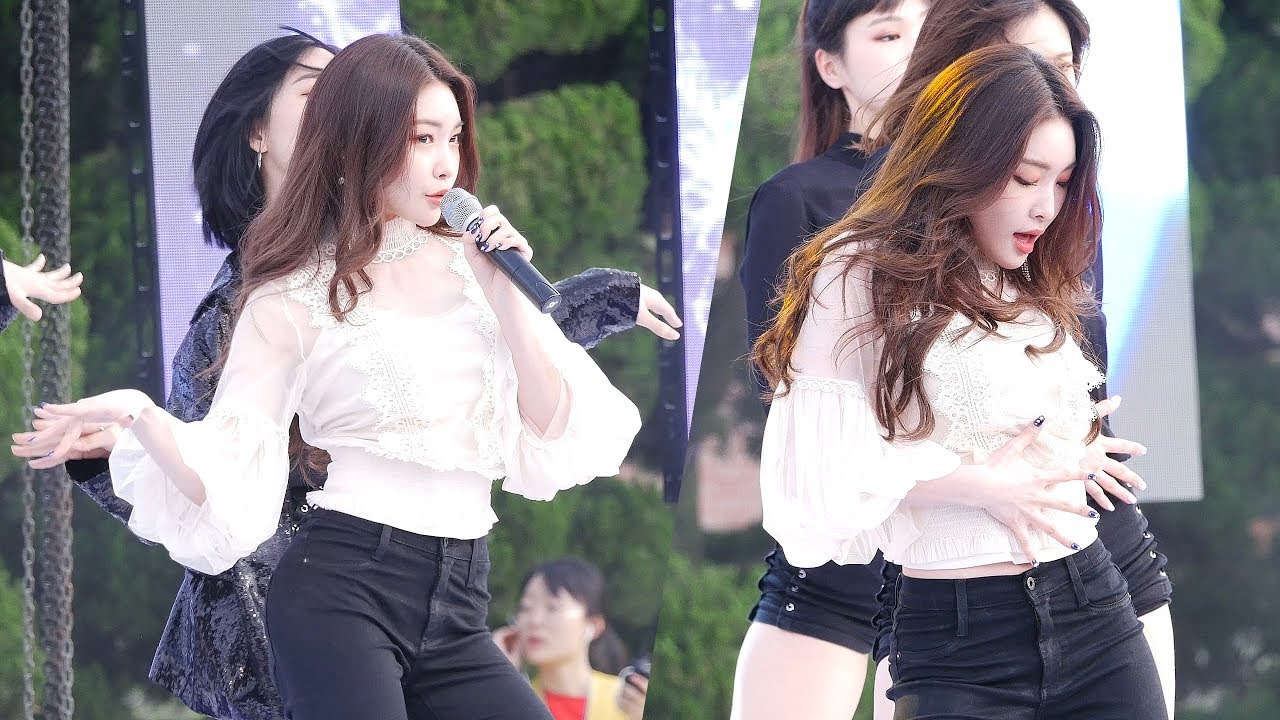 청하 CHUNGHA : 롤러코스터 Roller Coaster : 직캠 Fancam : 덕성여대 축제