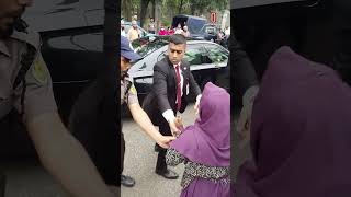 পরধনমনতরর গড বহর আটকলন দই ভকষক নর Independent Tv