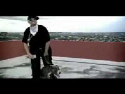 Ver video de Corran (feat. Trebol Clan)