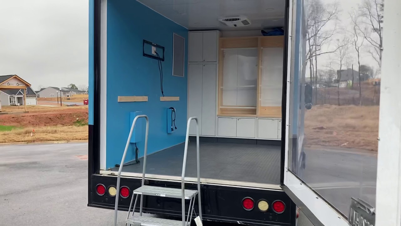 Crazy Mobile Store on Wheels that Was Bought on Copart!